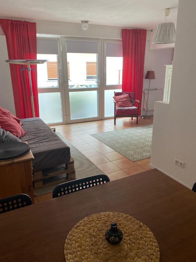 Apartamento Wunderschönes Studio für bis 2-3 Personen Homburg  Exterior foto